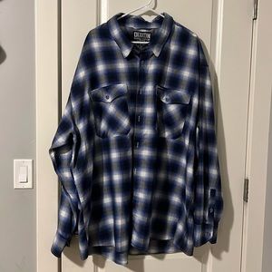 Dixxon 5xl dog town flannel. Long sleeve buttons